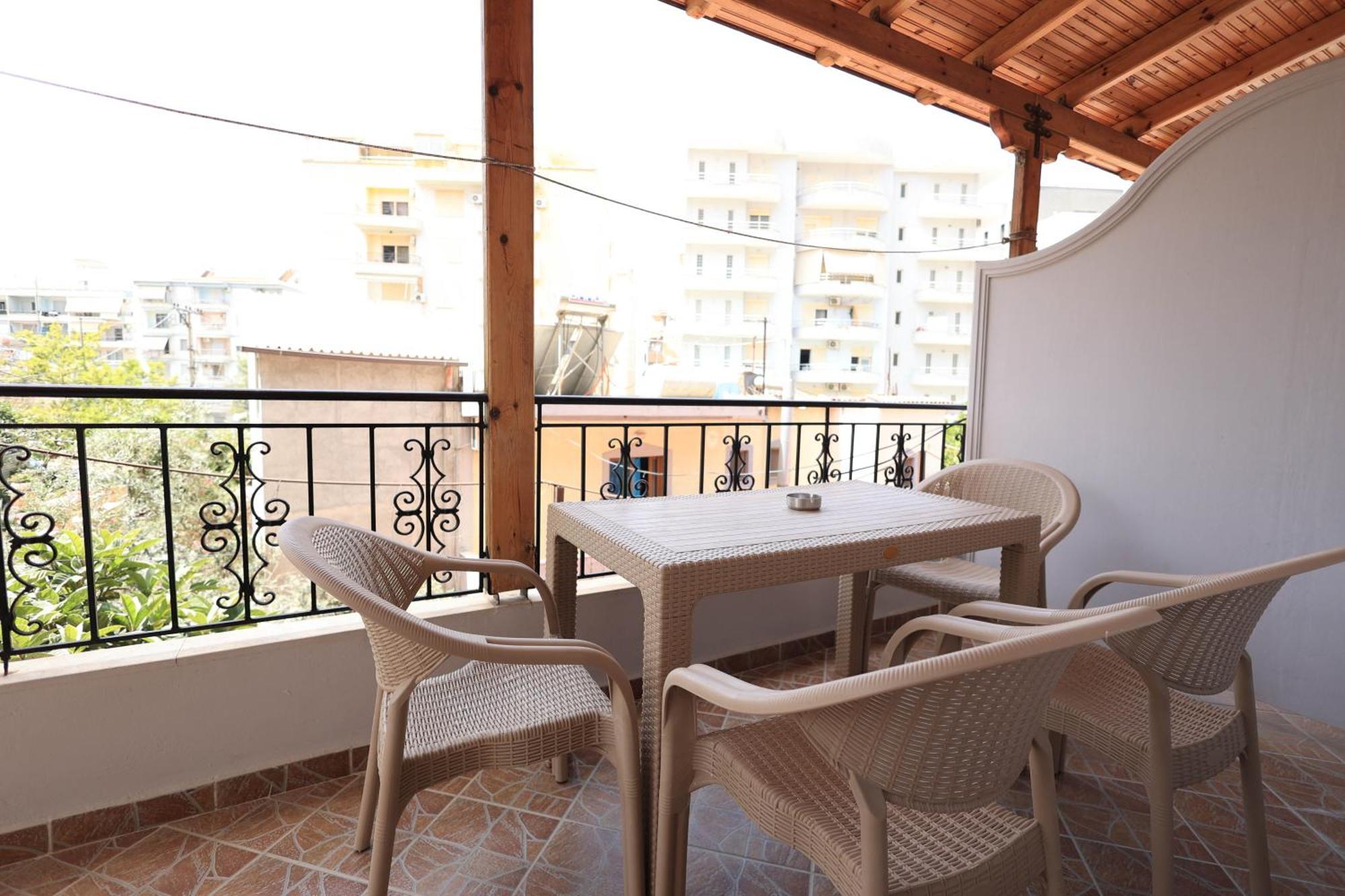 Kejsi Apartaments ซารานเดอ ภายนอก รูปภาพ