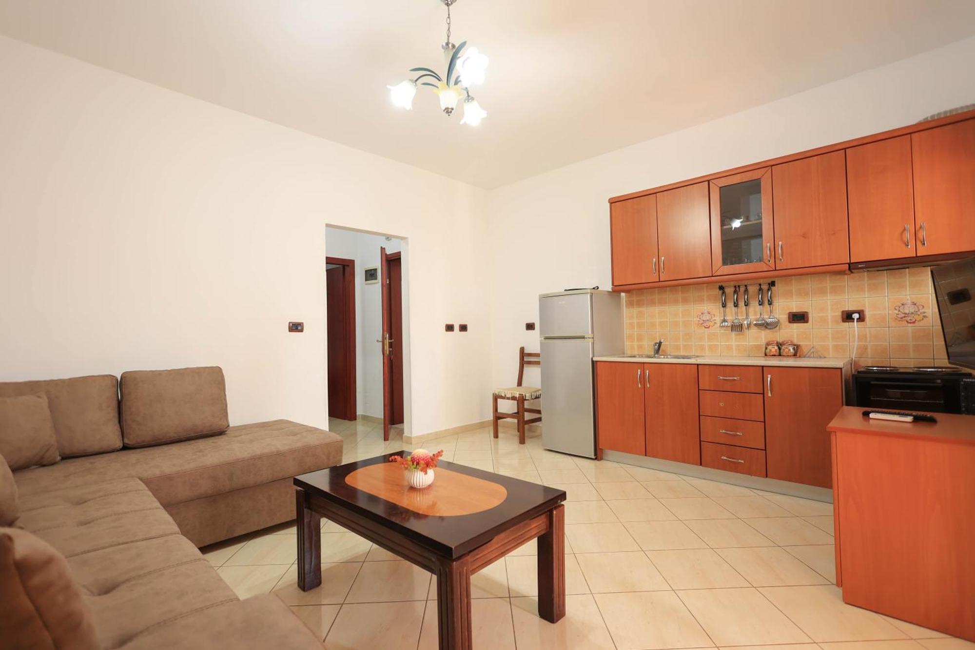 Kejsi Apartaments ซารานเดอ ภายนอก รูปภาพ