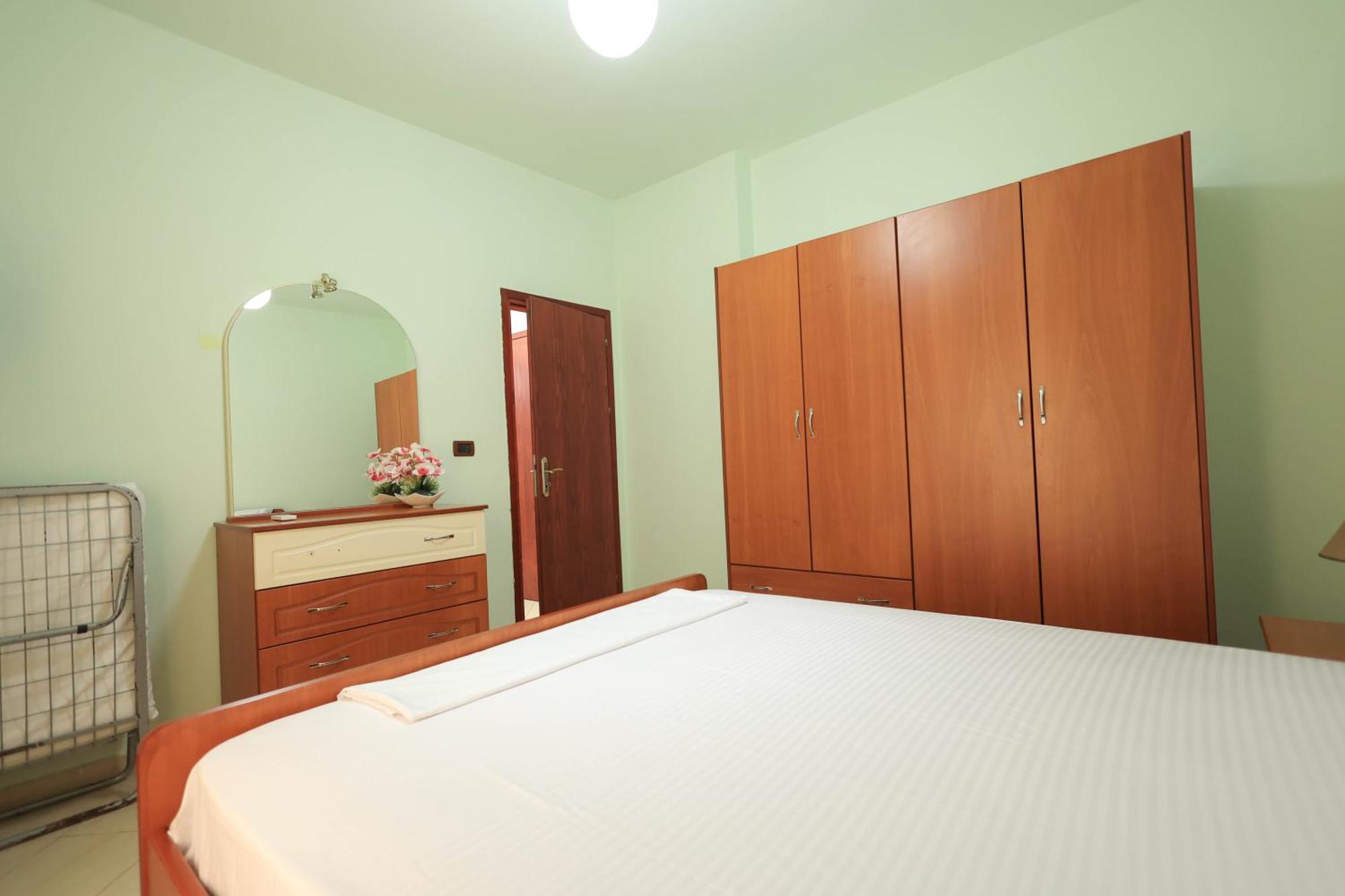 Kejsi Apartaments ซารานเดอ ภายนอก รูปภาพ