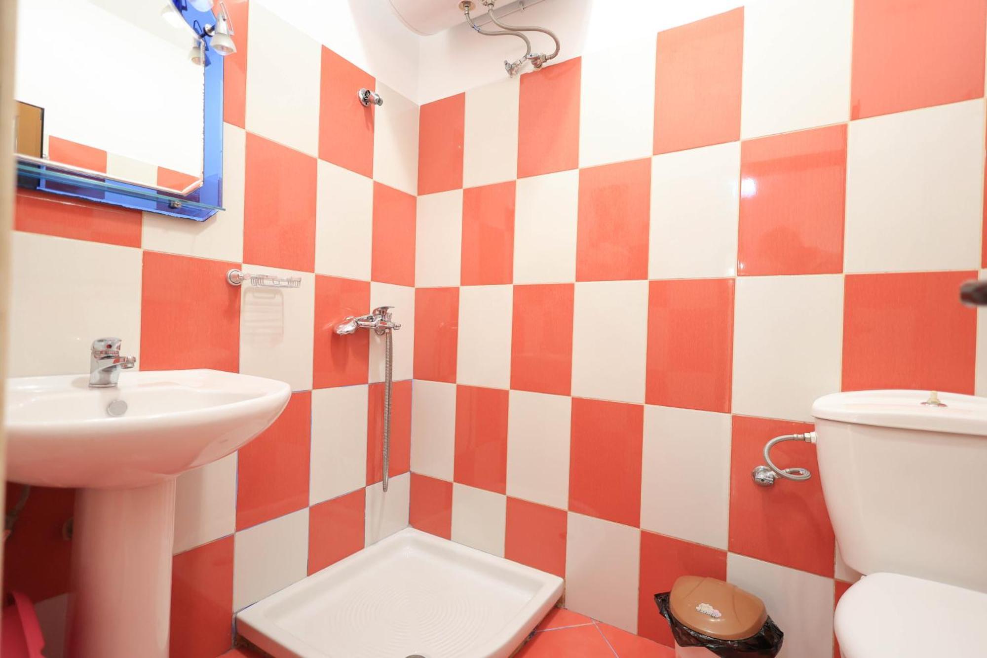 Kejsi Apartaments ซารานเดอ ภายนอก รูปภาพ